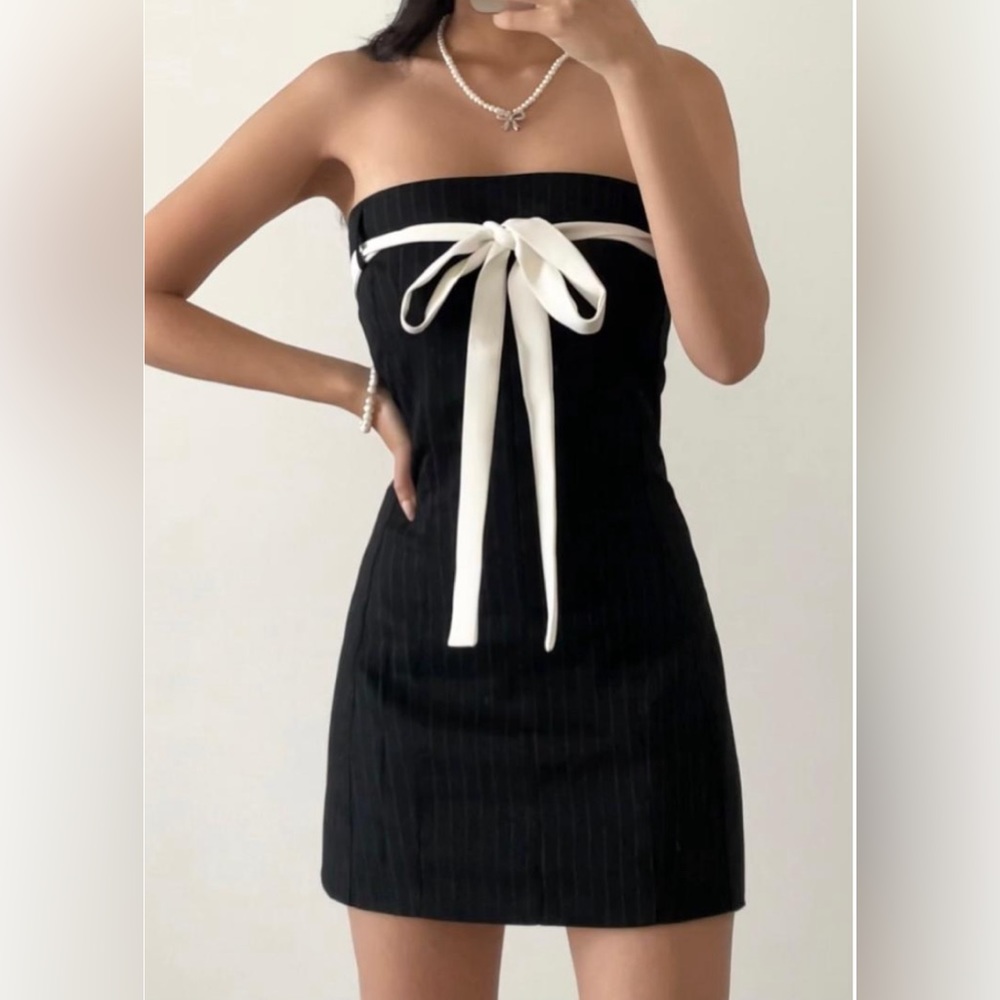 NWT Pinstripe Bow Mini Dress